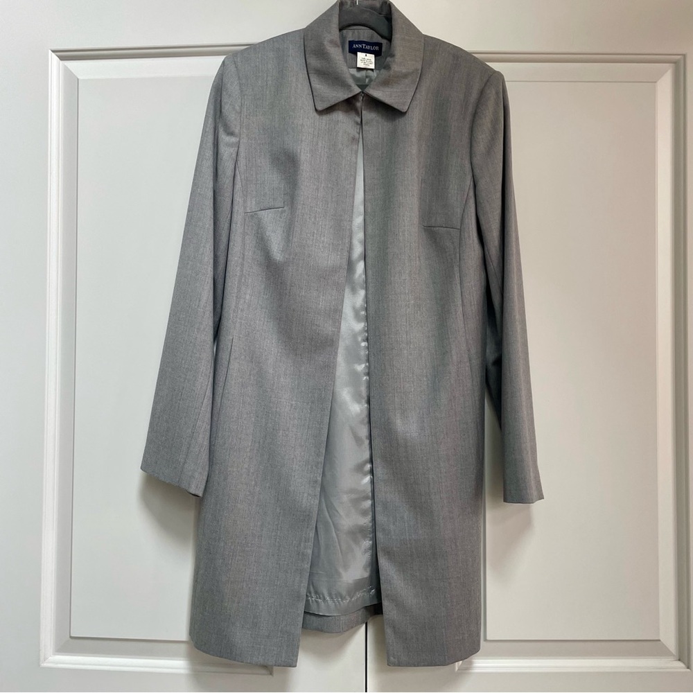 Ann Taylor Vintage Dove Grey Wool Lined Hook Eye Single Closure Jacket Office